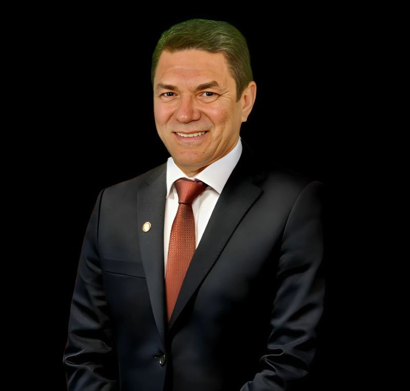 Dr. Francisco Ribeiro